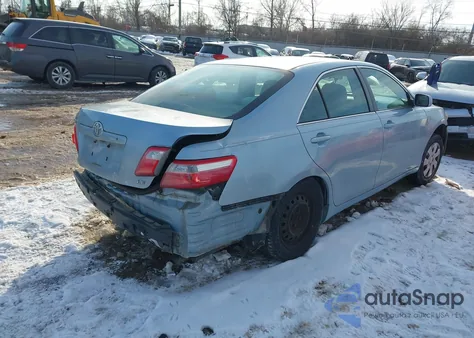 2009 Toyota Camry Le z USA, uszkodzony, nr VIN 4T1BE46K49U875299